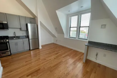 64 Market Street #505 1