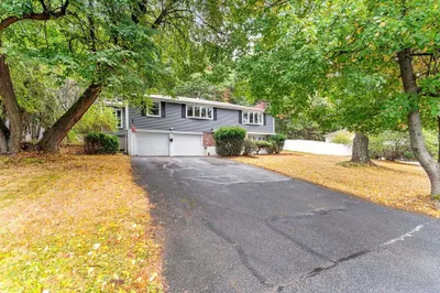 35 Lanewood Ave