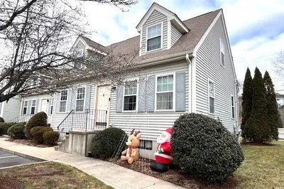 25 W Howard Street #C3 1