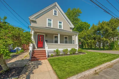 23 Seaver St 1