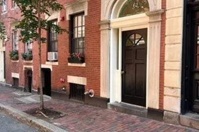 62 Myrtle St #1