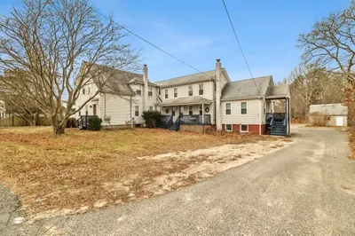 33 Depot St 1