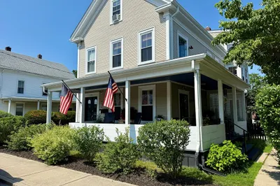123 Court St #2 1