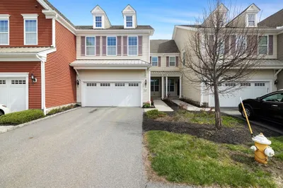 28 Simeon Howard Way #28 1