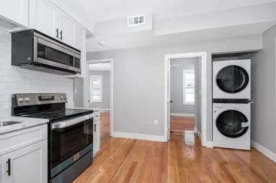 290 Summit Ave #2