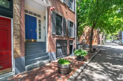 34 Melrose St #1