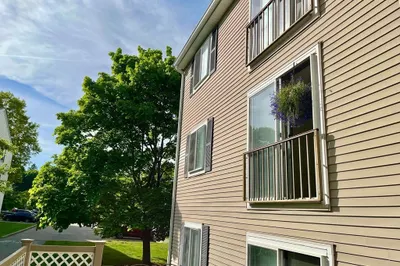 5 Village Way #20