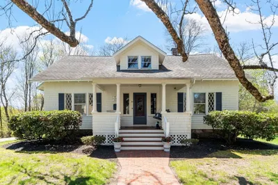 22 Nelson Ave 1