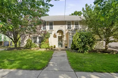 306 Edge Hill Road #2 1