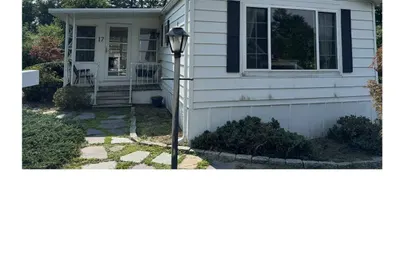 17 Kennedy Dr 1