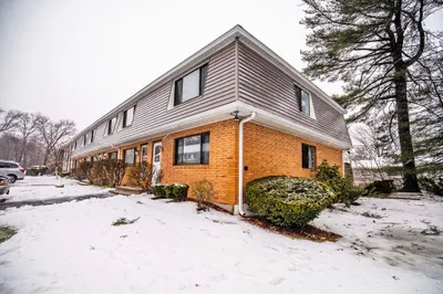 81 Farrwood Dr #81