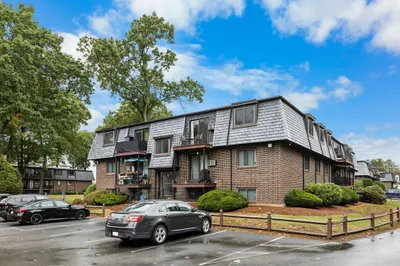 42 Main St #23