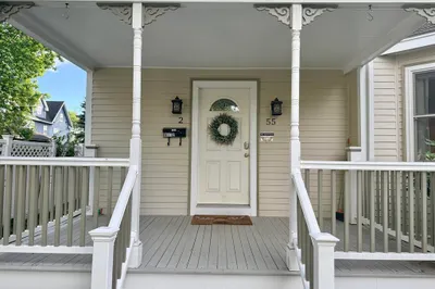 55 Monument St #2 1