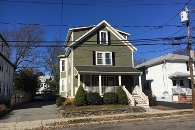 40 Cleveland St #B 1