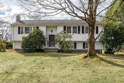 7 Gregory Lane
