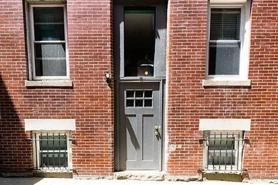5 Holden Court #4