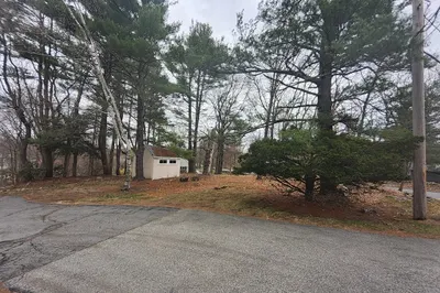 212-lot B Chestnut St