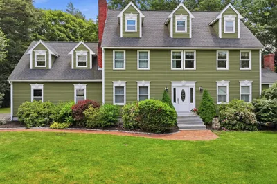 30 Knollwood Drive 1
