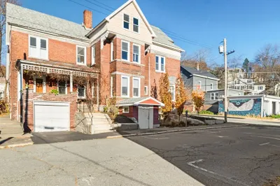 58 Oliver Street 1