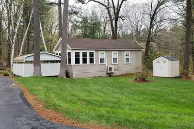 182 Fort Pond Inn Rd 1