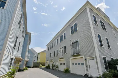 32 Stedman St #32