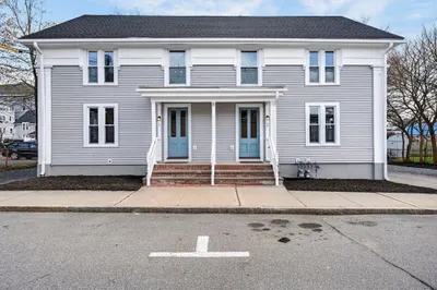 8-10 Hammatt St 1