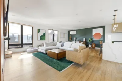 31 Hall St #2 1