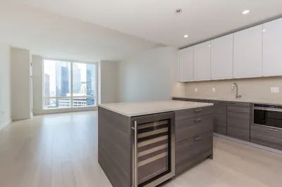 1 Franklin St #2506 1