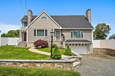 9 Country Club Road