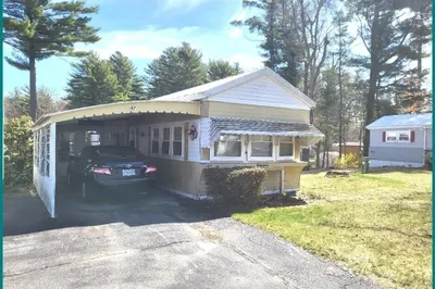 47 Redwood Drive 1