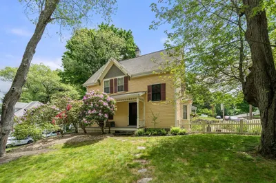 22 Eustis Ave 1