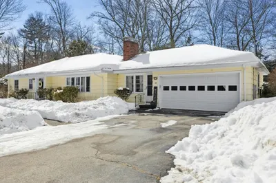 13 Dennis Circle
