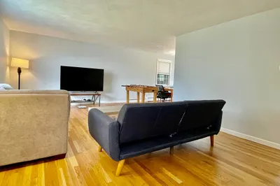 3 Oak Pl #1
