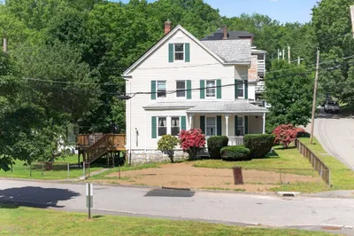 37 Wachusett St 1