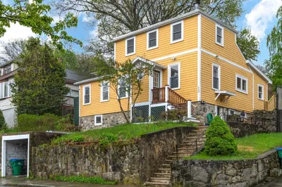 159 Gaston St 1