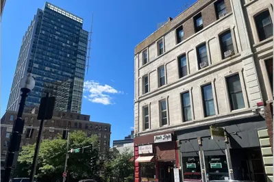 145 Pearl St #03 1