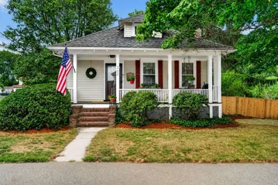 362 Mount Vernon St 1