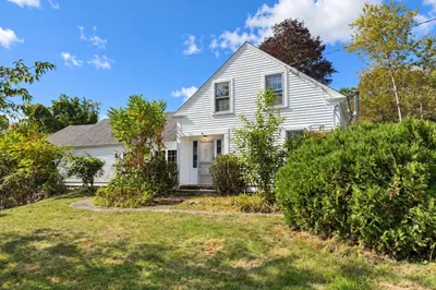 137 Damon Rd 1