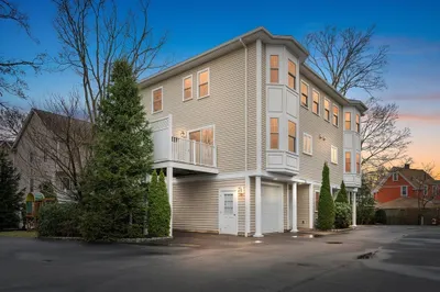 73 South St #1 1
