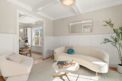 211 Florence Ave 1