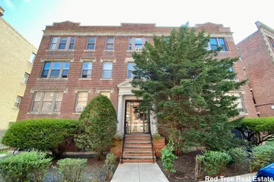 7 Lothian Rd #8