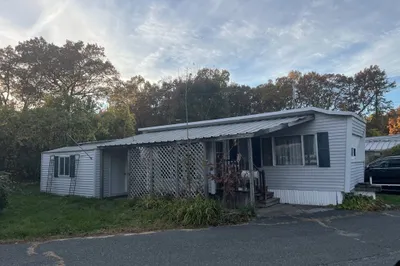 26 Lark Drive 1