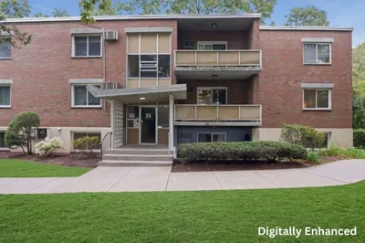 35 Jacqueline RoaD #D 1