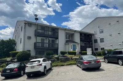11 Gibbs St #93 1