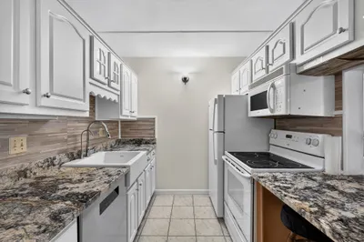 159 Main St #49A 1