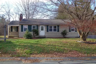 20 Marc Ave