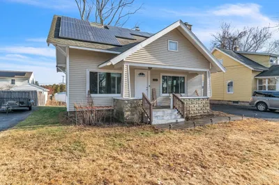 71 Gilbert Ave
