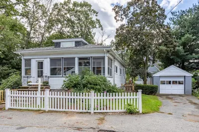 9 Bailey St