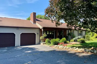 56 Sabin St