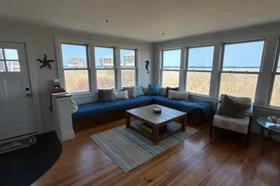22 Stone Ave 1